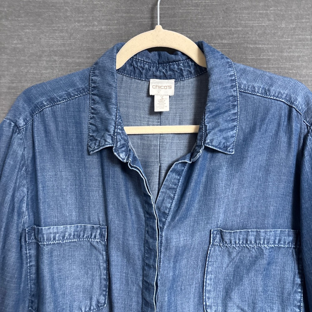 Chicos Top 3 XL 16 Relaxed Blue Chambray Roll Tab Lyocell Button Casual Classic - Picture 4 of 12